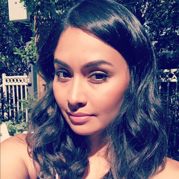Poshmark profile picture for @rtorres11